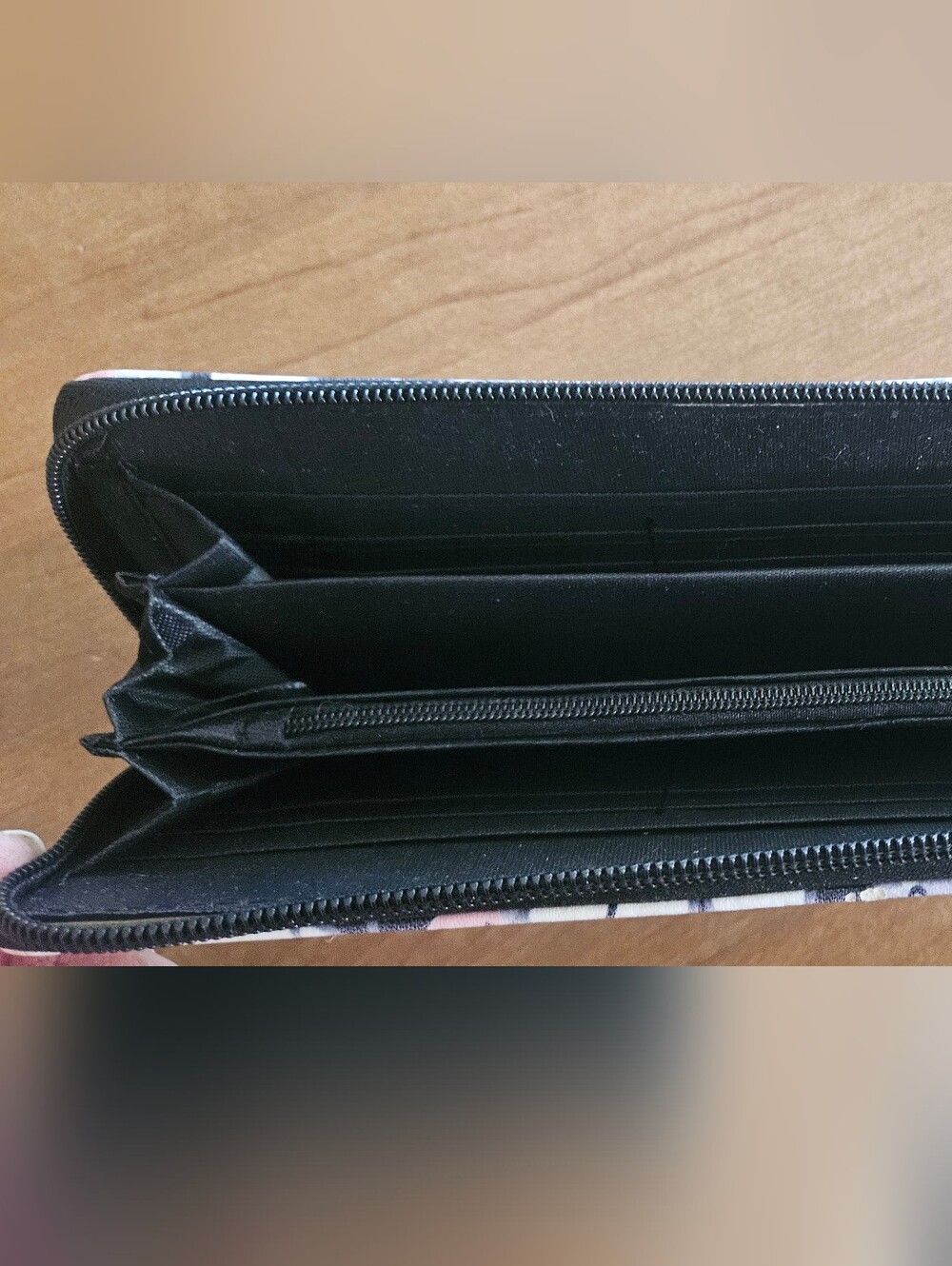 Kuromi Wallet - Picture 3 of 3
